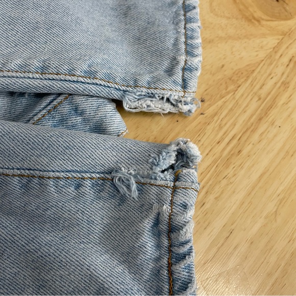 Levi’s Distressed Juniors Jeans #133 9M - Picture 6 of 9
